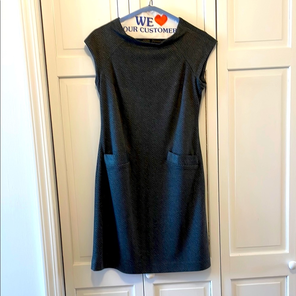 Chic “Shades of Grey” Sleeveless Dress